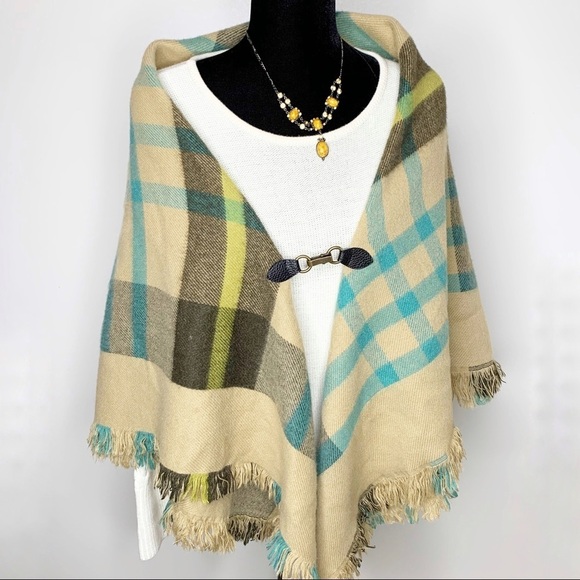 Tartan Plaid Knit Buckle Closure Frayed Edge Blanket Scarf Cape Shawl Wrap OS - Picture 7 of 13